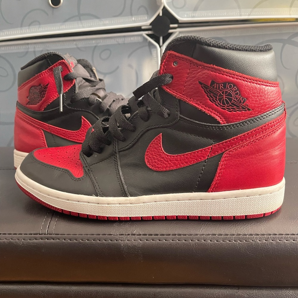 Air Jordan 1